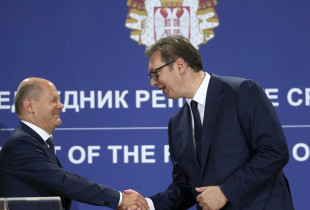 Olaf Scholz - kancelari gjerman dhe Aleksandar Vuçiq - presidenti serb