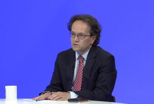 Profesori i diplomacisë, Valon Murtezaj