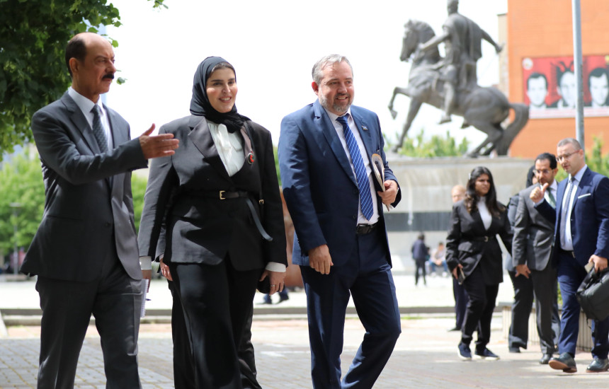 ministrja për Zhvillim Social dhe Familje të Katarit, Maryam bint Ali bin Nasser Al-Misnad