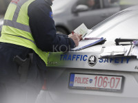 Policia e Kosoves gjoba kontroll