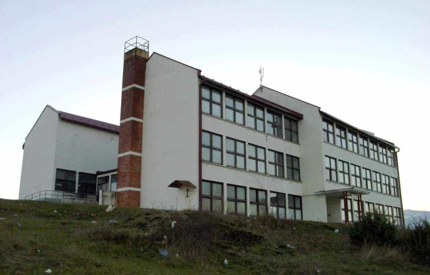 Shkolla e Mesme të Lartë "Naim Frashëri" në Shtime