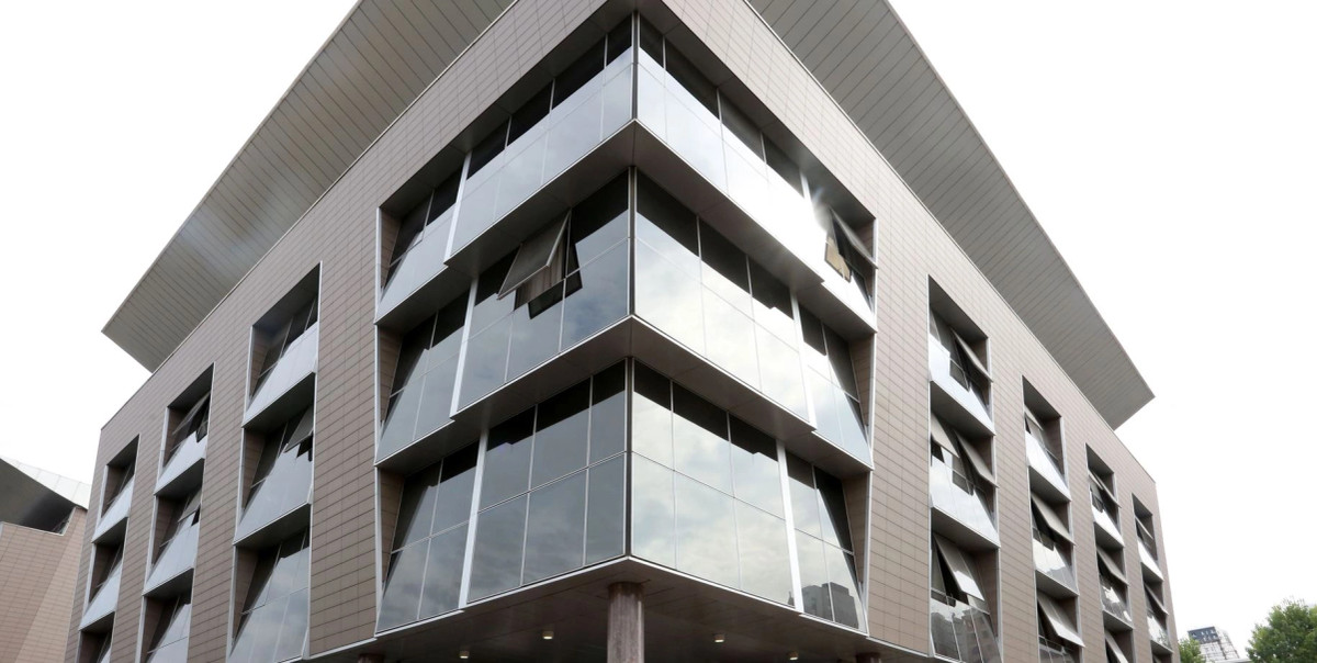 Raporti i Progresit alarmon për mbylljen e qendrave mësimore  në MASHTI s kanë informatë