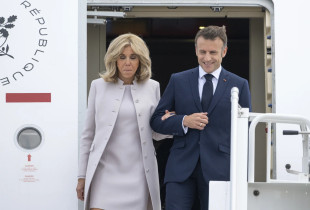 Emmanuel Macron me Brigitte Macron