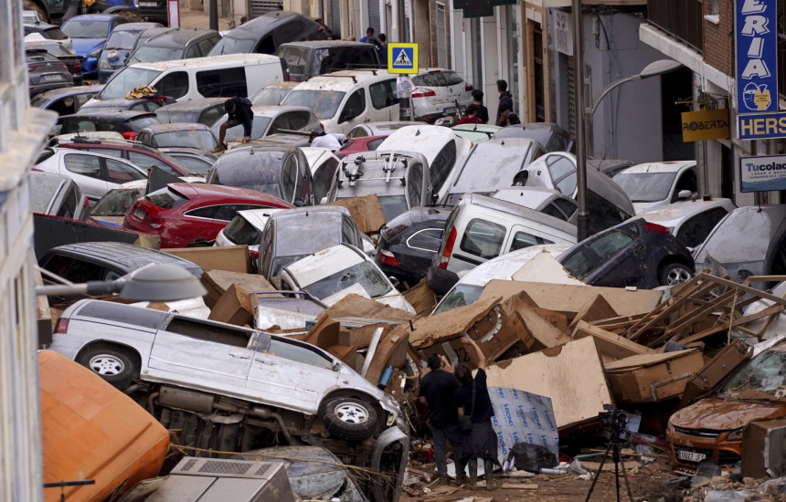 permbytjet ne Spanje