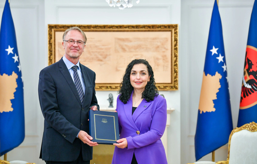 Presidentja Vjosa Osmani