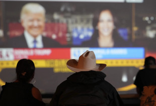 Qytetarët duke pritur rezultatet në San Juan të Teksasit. Kandidati i Partisë Republikane, Donald Trump, veçse është konfirmuar fitues në këtë shtet.
