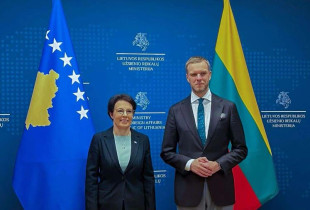 Ministrja e Jashtme, Donika Gërvalla