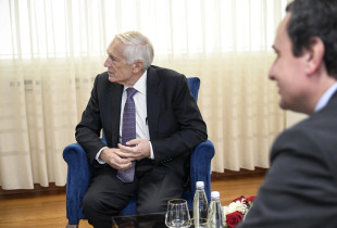 Albin Kurti dhe Wesley Clark