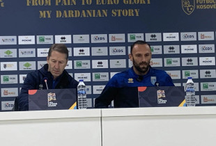 Franco Foda dhe Vedat Muriqi