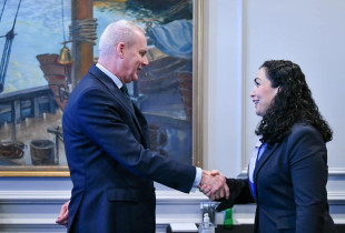 Vjosa Osmani dhe Boris Ruge