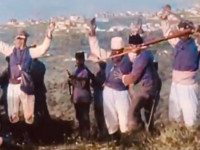 Pamje filmike të kolorizuara nga kryengritja e 1912-s. Këto shkëputje paraqesin ushtarë osmanë dhe disa kryengritës shqiptarë të zënë rob