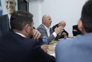 Mbledhja e djeshme e degës së PDK-së në Drenas