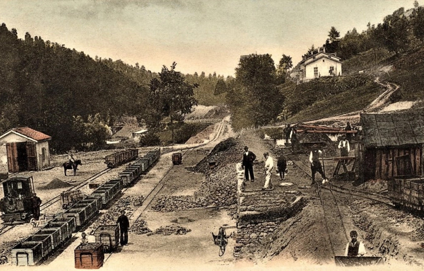 “Pamje e kompleksit të Trepçës rreth vitit 1900) (© Günter Grundmann)