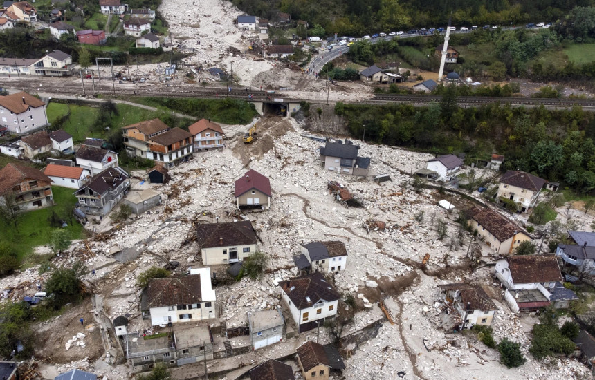 Permbytjet e rreshqitjet ne Donja Jablanica