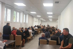 Punëtorët teknikë të QKUK-së në grevë