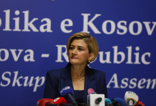 Mimoza Kusari-Lila