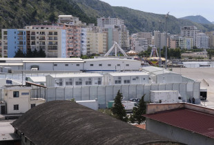 Qendra e pritjes per migrantet e Italise ne Shengjin
