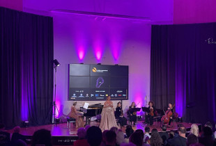 Një tjetër festival në skenën vendore të muzikës klasike ka nisur kapitullin e radhës. Hapësira është po e njëjta. Amfiteatri i Bibliotekës Universitare tash e sa vjet është adresë për këto ngjarje kultur