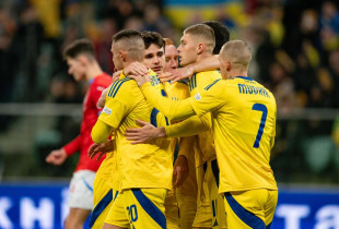 Ukraina
