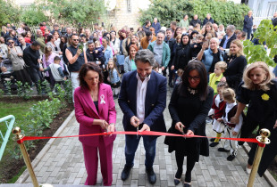Kryetari i Prishtinës, Përparim Rama gjatë përurimit të çerdhes