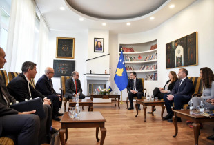 Ministri i Kultures i Bullgarise, Nayden Todorov, ne takim me ministrin e Kultures se Kosoves, Hajrulla Çeku