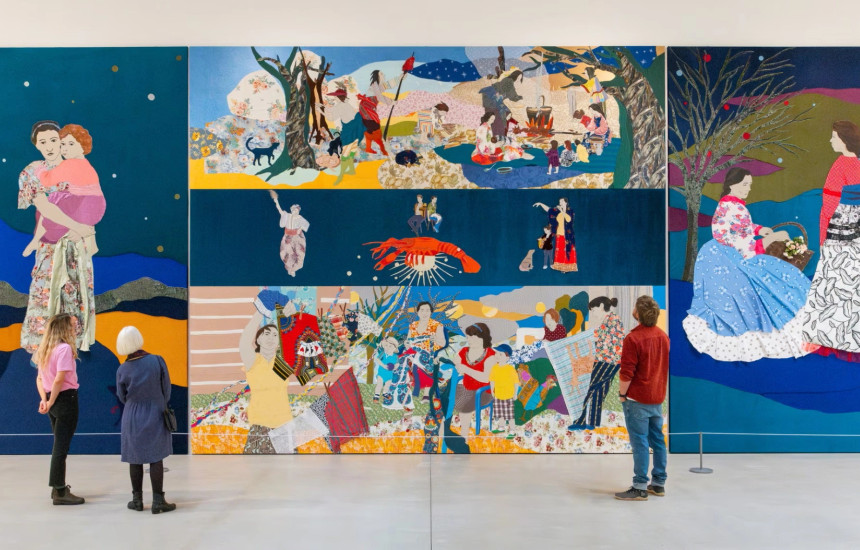 Duke përzier artin me aktivizmin, Mirga-Tas përdor famën e saj në rritje për të nderuar jetët e romëve. Veçmas ato të grave të këtij komuniteti