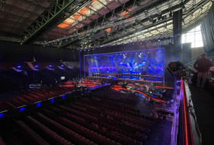 Skena e Festivalit të Këngës në RTK të mërkurën, në sallën e djegur të Pallatit të Rinisë