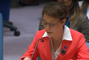 Donika gervalla schwarz