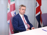 Jonathan Hargreaves - ambasadori britanik ne Kosove