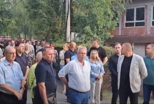 Protesta e serbeve ne veri