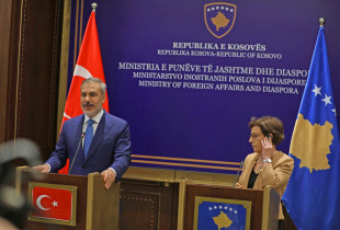 Donika Gervalla dhe Hakan Fidan