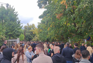 Protesta në Mitrovicë të Veriut /KoSSev