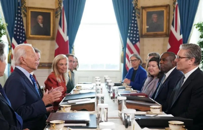 Biden e Starmer