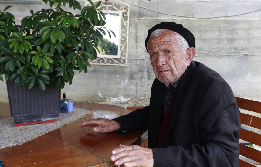 Nusret Shabani ishte vetëm njëri prej  shtatë dëshmitarëve që do të dëshmonin në  Tribunalin e Hagës për masakrën e Reçakut.