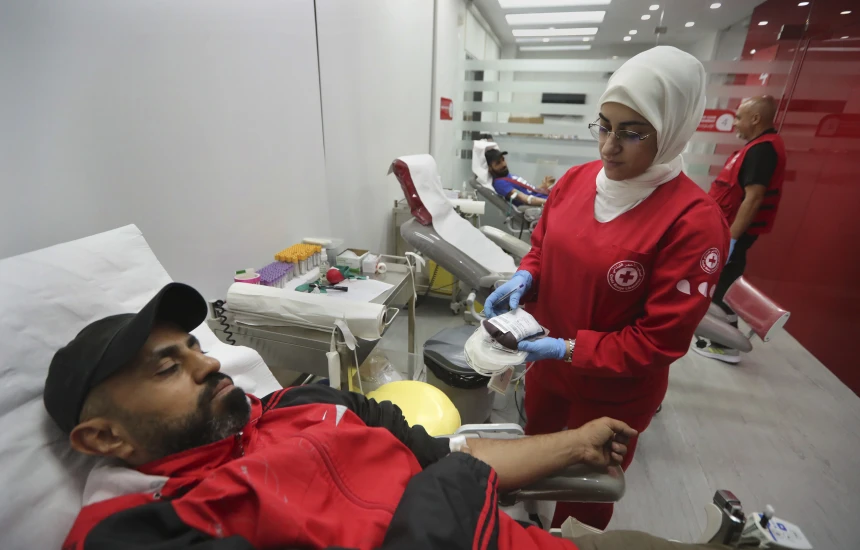 Trajtimi i te lenduarve nga shperthimi i pejxhereve te Hezbollahut