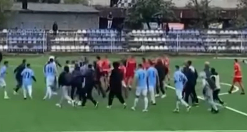 Rrahje te junioret Fushe-Kosova - Gjilani