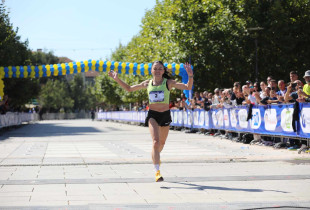 Luiza Gega - maratona e Prishtines