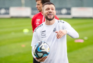 Valon Berisha - LASK Linz