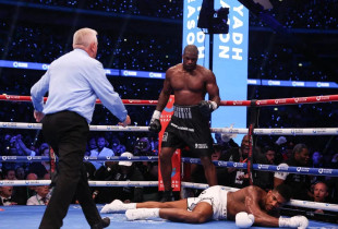 Daniel Dubois vs Anthony Joshua