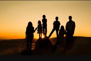 Virtyte e njerëzve që janë rritur në familje me të ardhura të vogla