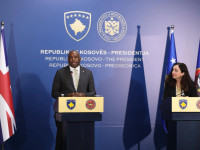 David Lammy e Vjosa Osmani ne konference per media (Foto: Driton Paçarada)