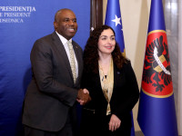 Vjosa Osmani dhe David Lammy
