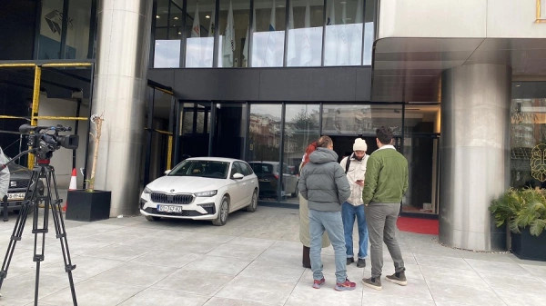 Aktivistët protestojnë sërish te ZRRE-ja