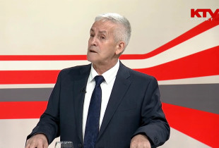 Profesori Nagip Skenderi