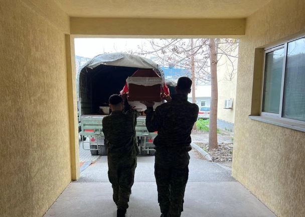 Rivarrosen mbetjet mortore të 10 viktimave të luftës