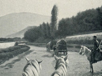 Hyrja në Pejë. Viti 1909 (Foto: Gabriel Louis-Jaray)