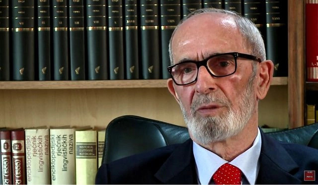 “Lumo Skëndo”- akademik Rexhep Qosjes për analiza të mprehta e të thella