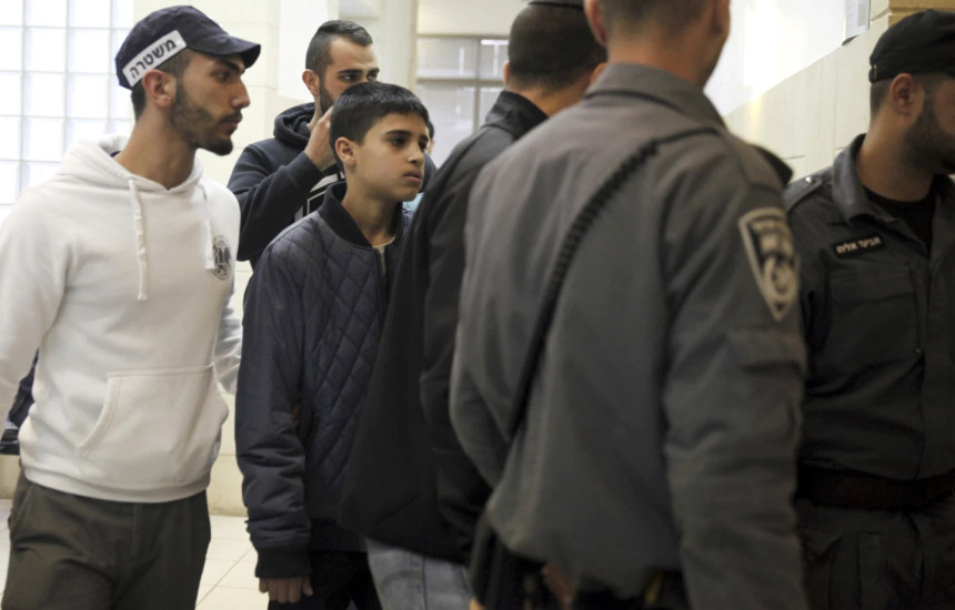 Izraeli liron palestinezin që mori pjesë në një sulm si 13-vjeçar, tani në gjendje të rëndë mendore