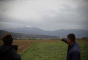 Imazhe nga puna kërkimore për “Lulebora nuk çel më. Asamble në shpërfaqje” (Foto: Erzë Dinarama)