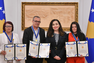 Medalja “Nderi i Republikës së Kosovës” për të mbijetuarit e dhunës seksuale gjatë luftës